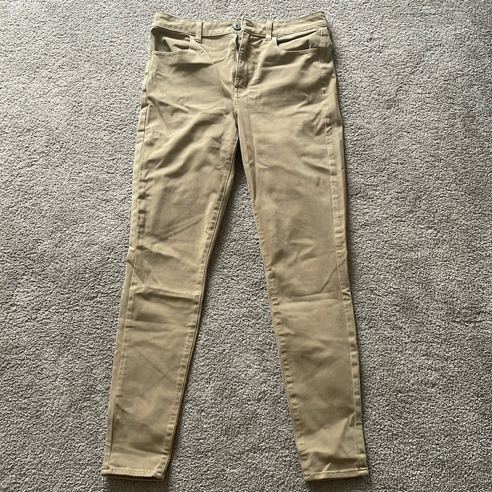 American eagle beige high-rise jeggings